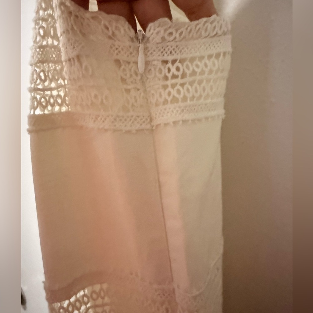 LOFT Cream Sleeveless Shift Dress size 8 - Picture 3 of 6